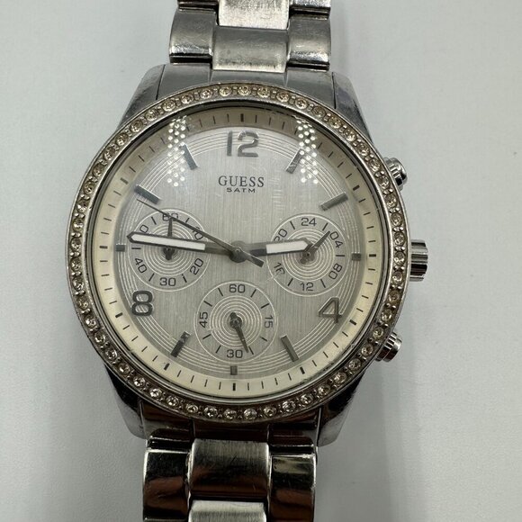 Guess Steel Watch Women Silver Tone Chronograph Crystal Bezel New Battery 7\